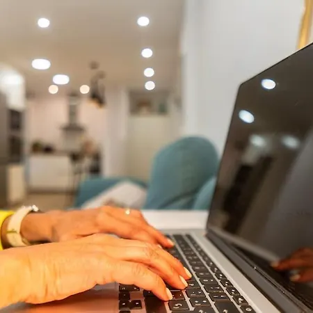 דירה San Lorenzo Playa גיחון