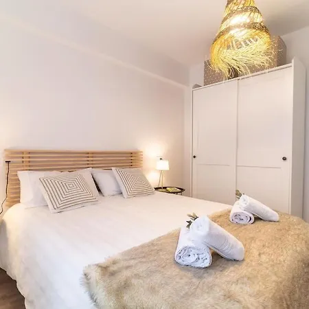 דירה San Lorenzo Playa גיחון